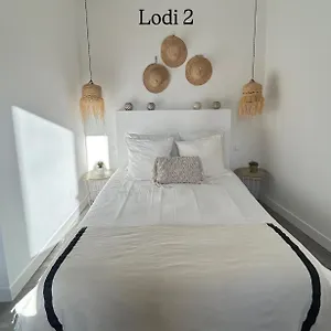 Le Lodi Apartamento